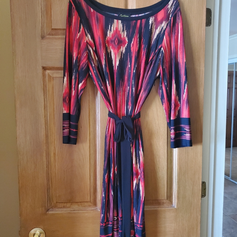 Black, red and tan long sleeve dress